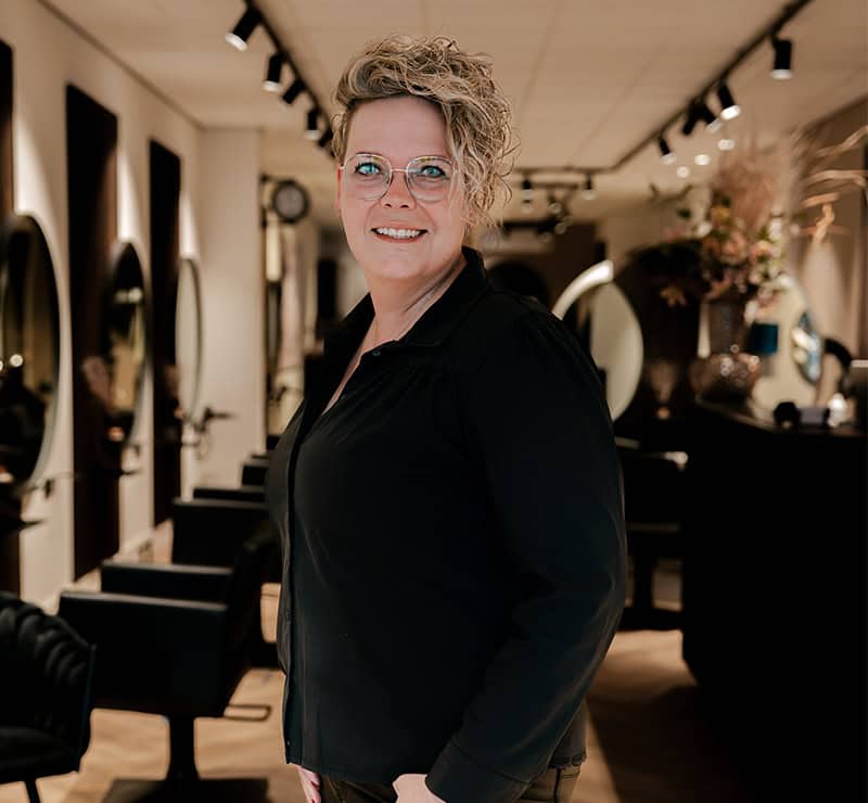 over-hester-pagina-hip-hair-by-sem-kapsalon-in-geldermalsen